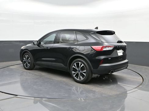 Used 2021 Ford Escape SE w/ SE Sport Appearance Package FWD image 5