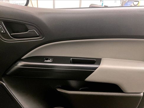 Used 2020 Chevrolet Colorado W/T w/ WT Convenience Package image 23