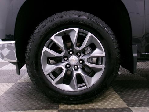 Used 2024 Chevrolet Silverado 1500 LT w/ All Star Edition Plus AWD/4WD image 16