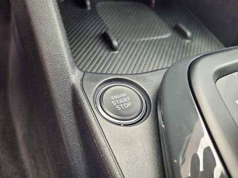 Used 2025 Kia K4 EX FWD image 25