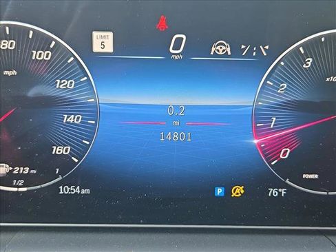 Used 2024 Mercedes-Benz GLE 350 4MATIC image 5