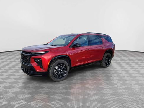 Used 2025 Chevrolet Traverse RS w/ LPO, Floor Liner Package AWD/4WD image 4