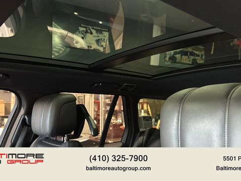 Used 2020 Land Rover Range Rover HSE image 20