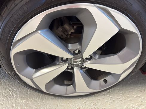 Used 2018 Honda Accord Touring image 34