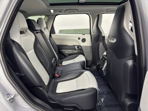 Used 2022 Land Rover Range Rover Sport SVR Carbon Edition image 46