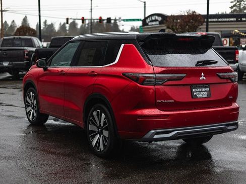 New 2026 Mitsubishi Outlander SEL AWD/4WD image 10