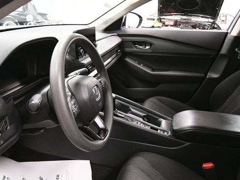 Used 2023 Honda Accord EX image 20
