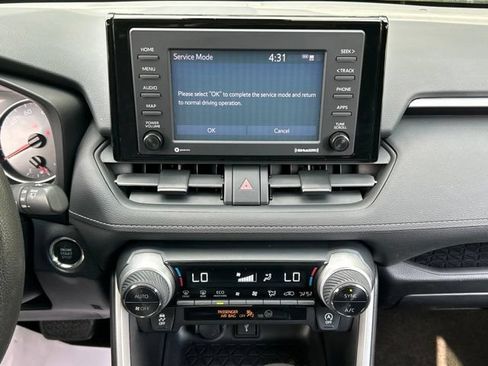 Used 2020 Toyota RAV4 XLE w/ All Weather Liner Package AWD/4WD image 49