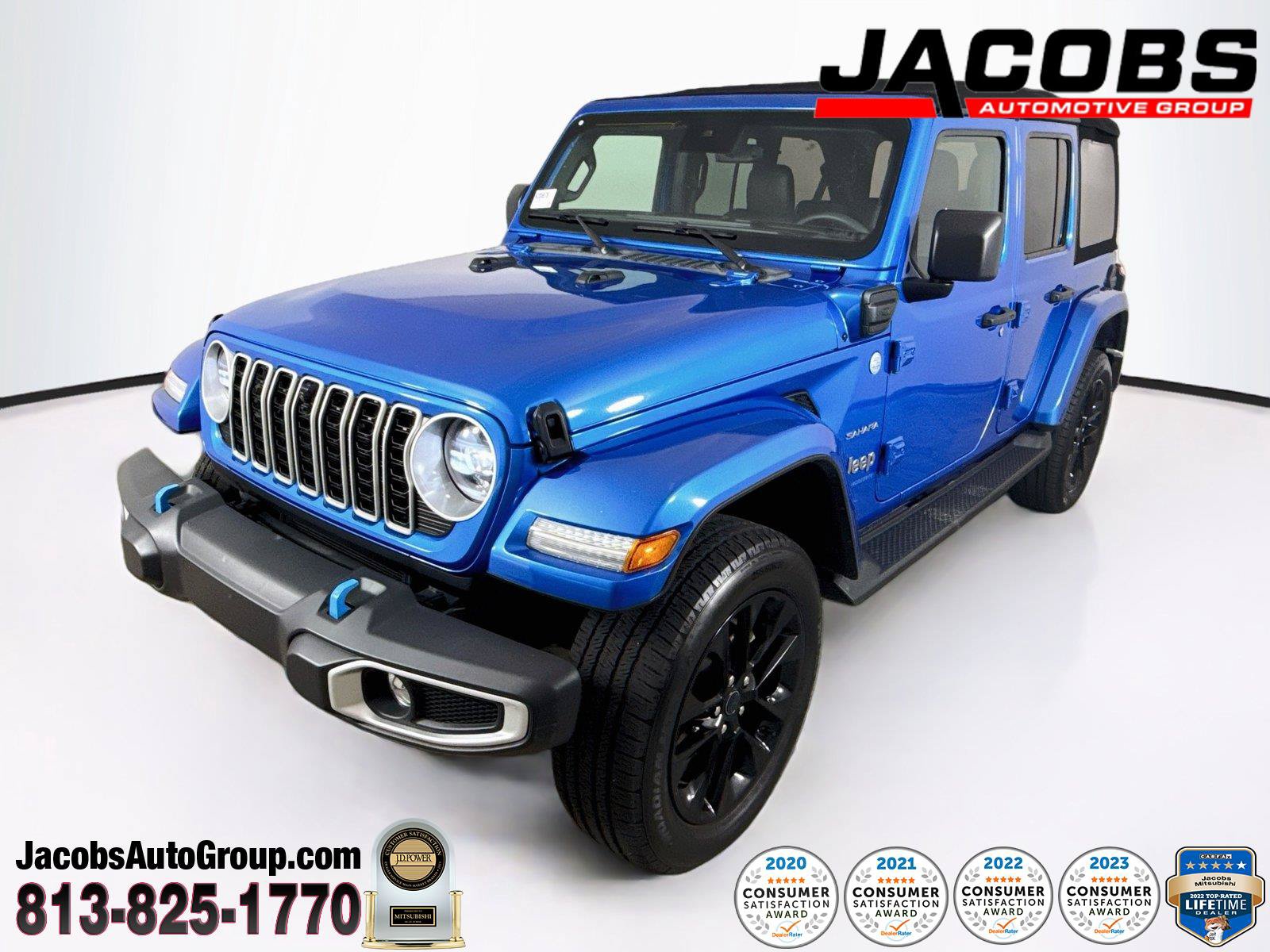 Used 2024 Jeep Wrangler Unlimited Sahara w/ Technology Group AWD/4WD image 1