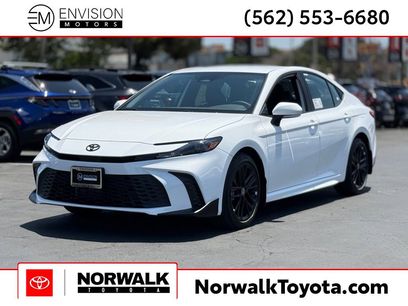 New 2025 Toyota Camry SE