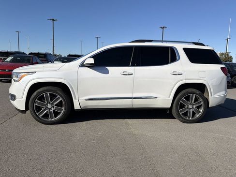 Used 2019 GMC Acadia Denali w/ Technology Package image 2