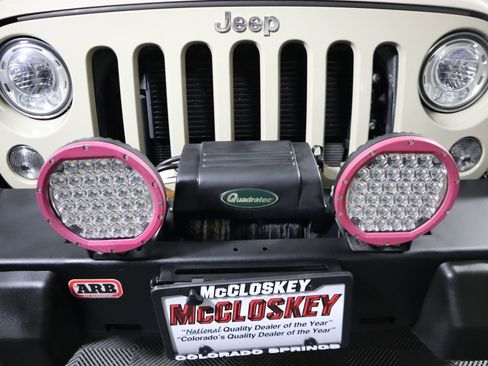 Used 2018 Jeep Wrangler Rubicon w/ Power Convenience Group image 23