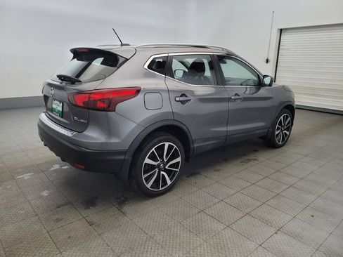 Used 2017 Nissan Rogue Sport SL w/ SL Premium Package image 9