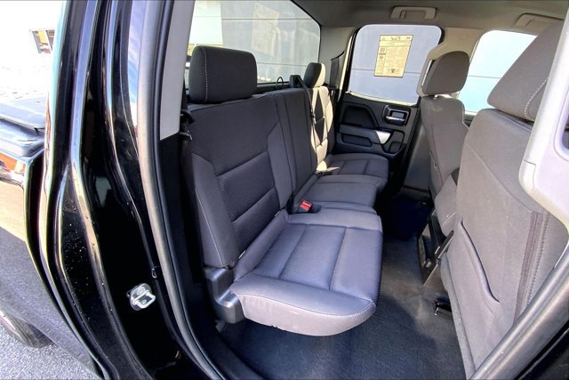 Used 2019 Chevrolet Silverado 1500 LT AWD/4WD image 25