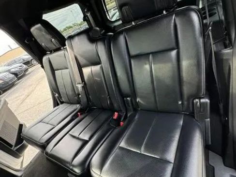 Used 2017 Ford Expedition Limited w/ Equipment Group 301A RWD image 19