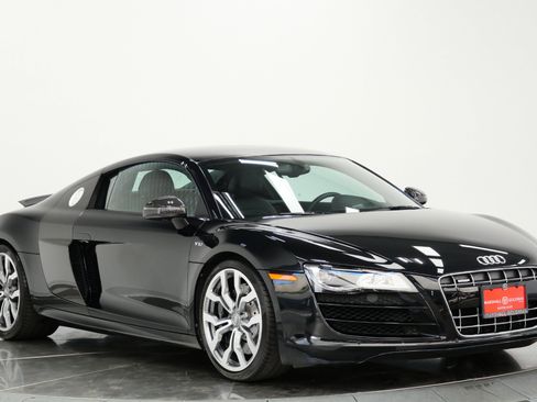 Used 2011 Audi R8 V10 AWD/4WD image 3