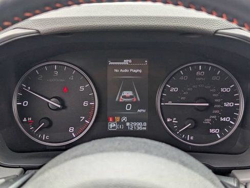Used 2024 Subaru Crosstrek 2.5i Limited w/ Crosstrek Mirror Package AWD/4WD image 14