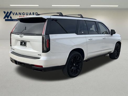 Used 2021 Cadillac Escalade ESV Sport Platinum w/ LPO, ONYX Package image 6