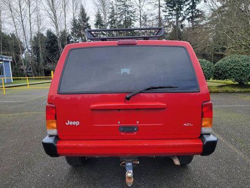 Used 1999 Jeep Cherokee Sport image 6