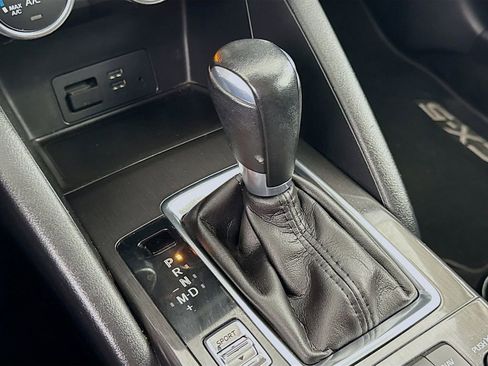 Used 2016 MAZDA CX-5 Touring image 16