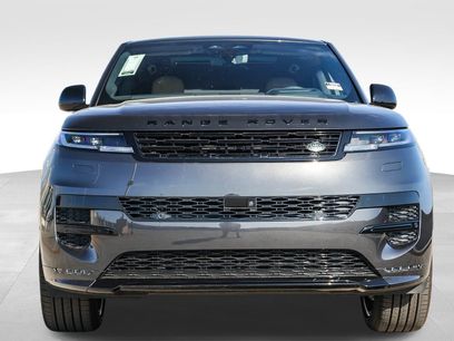 New 2025 Land Rover Range Rover Sport Dynamic SE