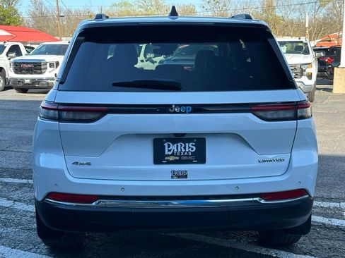 Used 2023 Jeep Grand Cherokee Limited image 5