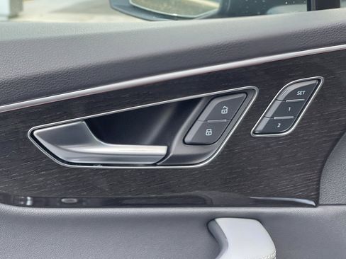 New 2026 Audi Q7 3.0T Premium Plus image 15