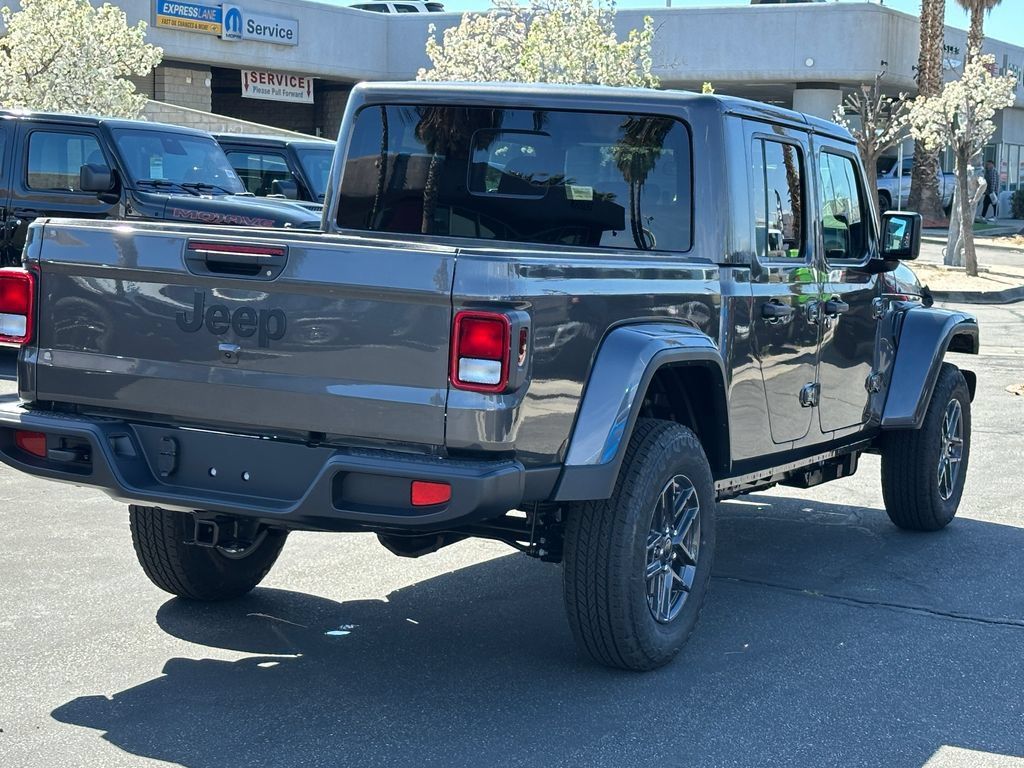 New 2026 Jeep Gladiator Sport AWD/4WD image 7