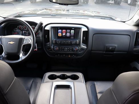 Used 2017 Chevrolet Silverado 1500 LT w/ Midnight Edition image 14