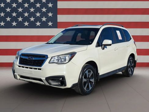 Used 2017 Subaru Forester 2.5i Premium w/ All-Weather Package image 3