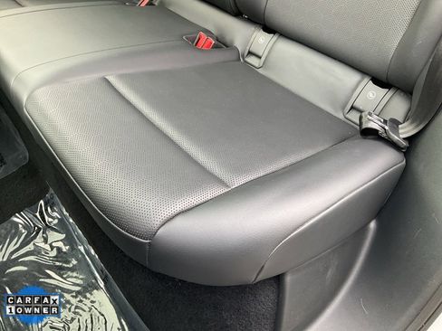 Used 2021 Volkswagen ID.4 Pro S w/ ID.4 Protection Package (IPT) image 29