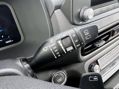 Certified 2023 Hyundai Kona SE w/ Cargo Package image 28