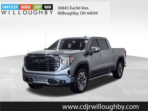 Used 2023 GMC Sierra 1500 Denali Ultimate AWD/4WD image 1