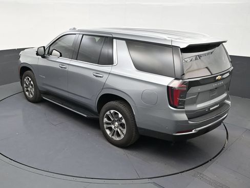 Used 2025 Chevrolet Tahoe LS AWD/4WD image 13