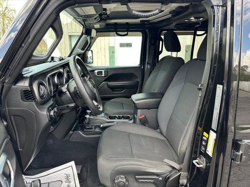Certified 2022 Jeep Wrangler Unlimited Sport AWD/4WD image 21