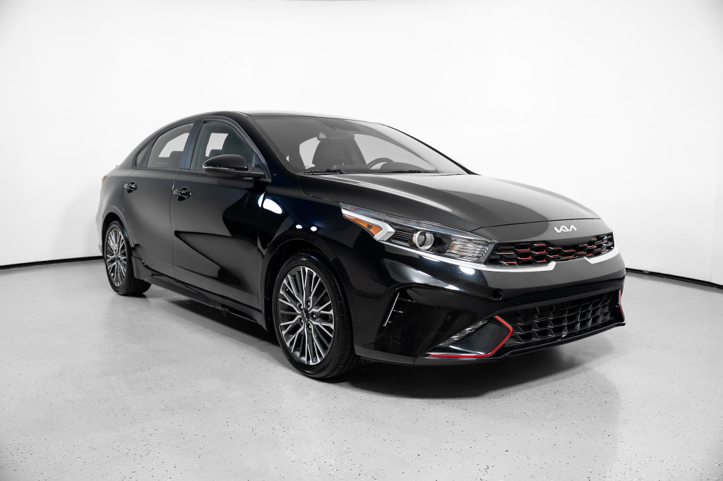 Used 2023 Kia Forte GT-Line FWD image 2