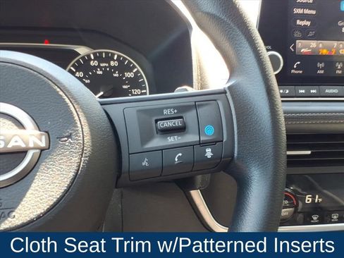 Used 2024 Nissan Rogue SV image 13