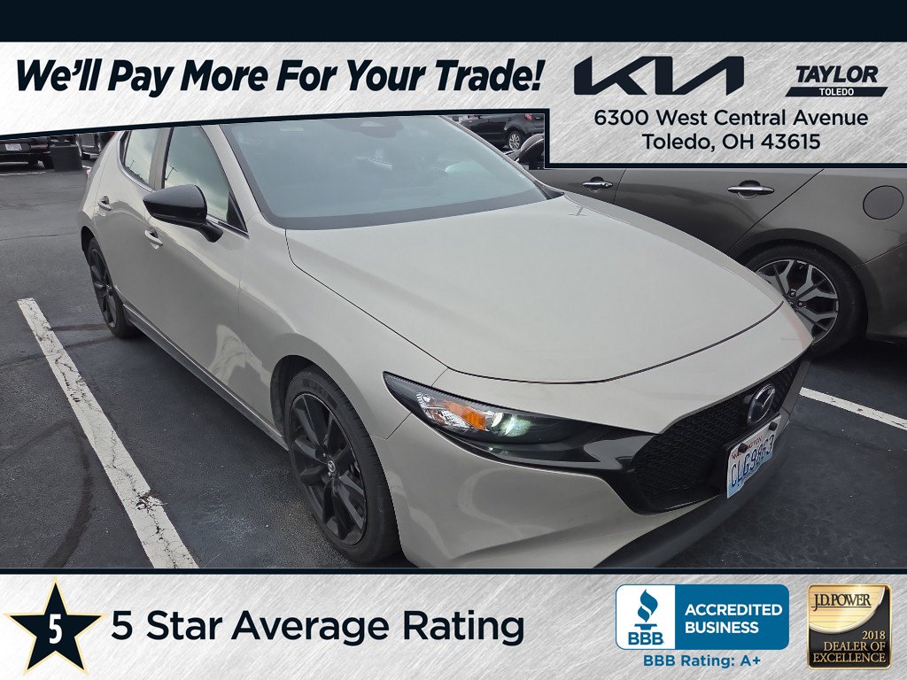 Used 2024 MAZDA MAZDA3 s FWD image 1