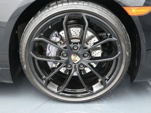 Certified 2024 Porsche 718 Boxster RWD image 20