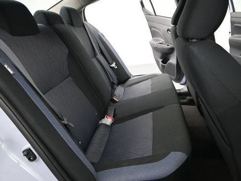 Used 2025 Nissan Versa SV w/ Trunk Package FWD image 9