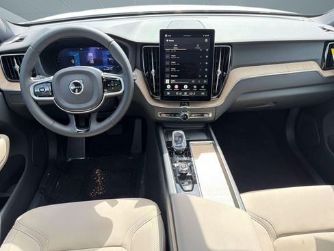 New 2026 Volvo XC60 B5 Plus w/ Climate Package image 25