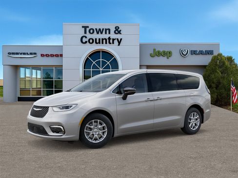 New 2026 Chrysler Pacifica Select image 28