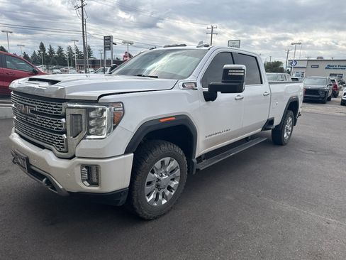 Used 2022 GMC Sierra 2500 Denali AWD/4WD image 1