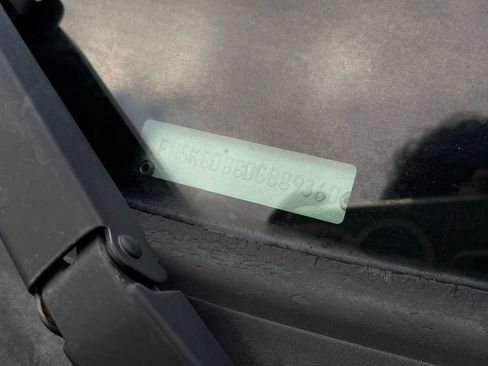 Used 2013 Ford Explorer XLT image 21