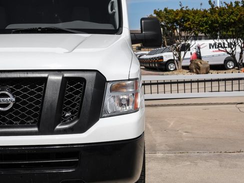 Used 2019 Nissan NV 2500 SV RWD image 41
