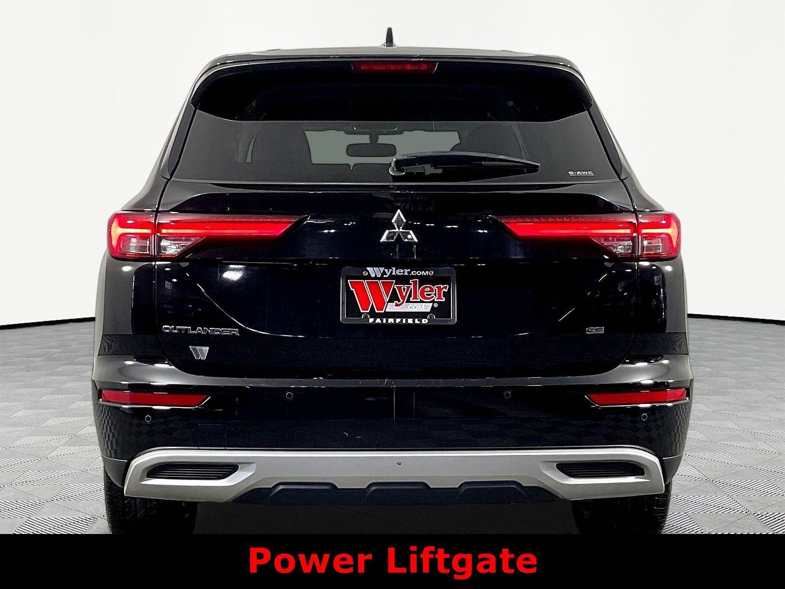 Used 2022 Mitsubishi Outlander SE AWD/4WD image 5