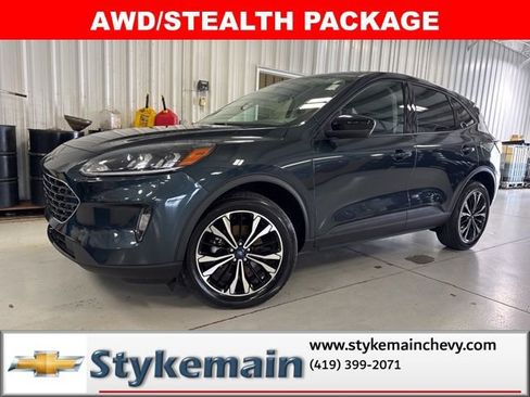 Used 2022 Ford Escape SEL w/ SEL Stealth AWD Package image 1