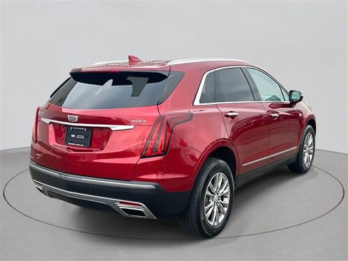 Certified 2022 Cadillac XT5 Premium Luxury image 5