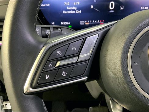 Used 2025 Buick Envision Preferred image 21