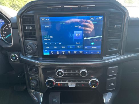 Used 2022 Ford F150 XLT w/ Equipment Group 302A High AWD/4WD image 17